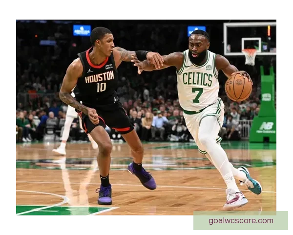 皮尔斯谈双探花塔图姆独处期布朗正打MVP赛季表现